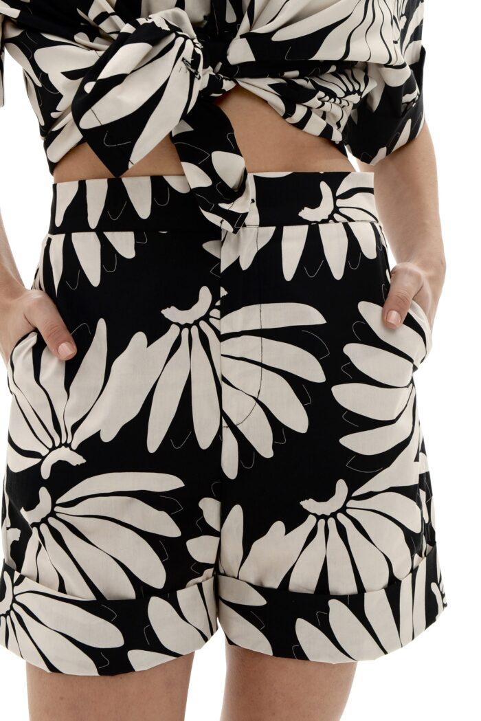 Carmen Shorts Bananas - Image 1