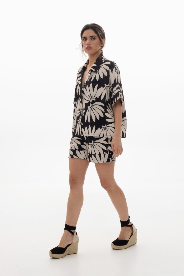 Carmen Shorts Bananas - Image 7