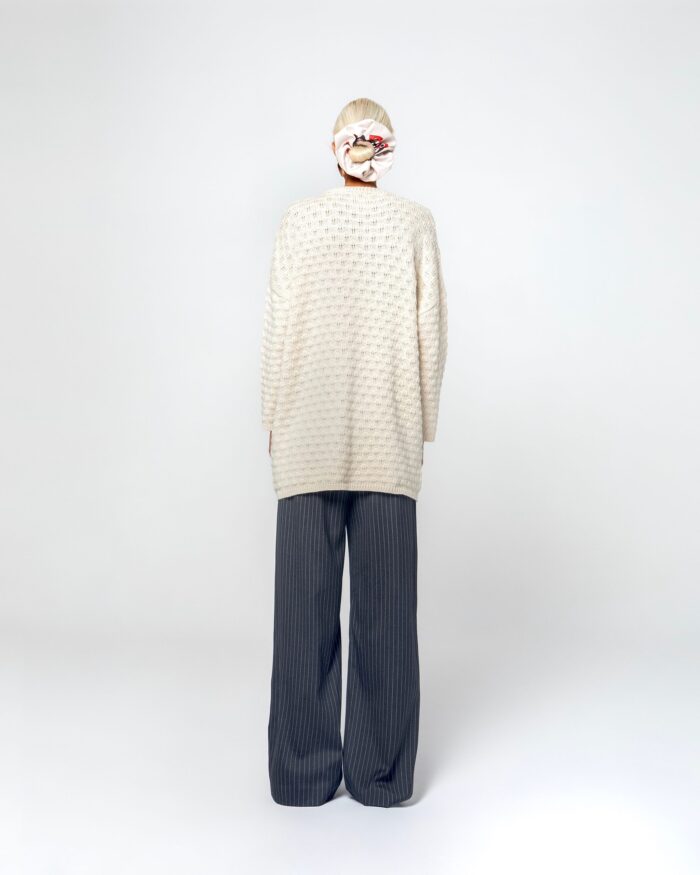SONIA OVERSIZED KNITTED BLOUSE (CREAM) - Image 4