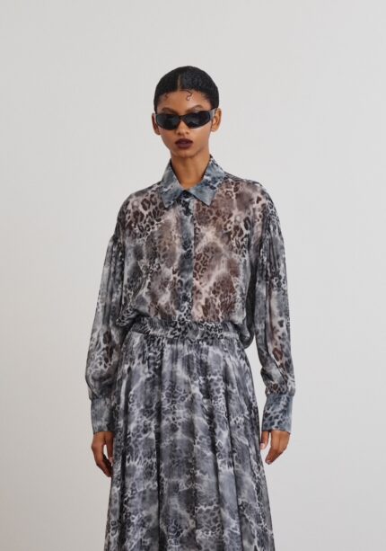 'EMILY' ANIMAL PRINT SHIRT (GRAY)