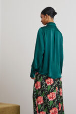 'KAIA' SATIN SHIRT (DARK GREEN) - Image 4