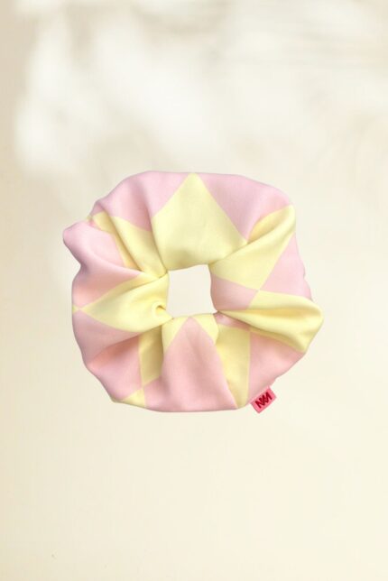 SCRUNCHIES (PALE PINK/PALE YELLOW)