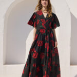 'VANESSA' ΜΙΝΤΙ ΦΟΡΕΜΑ (BLACK ROSES)