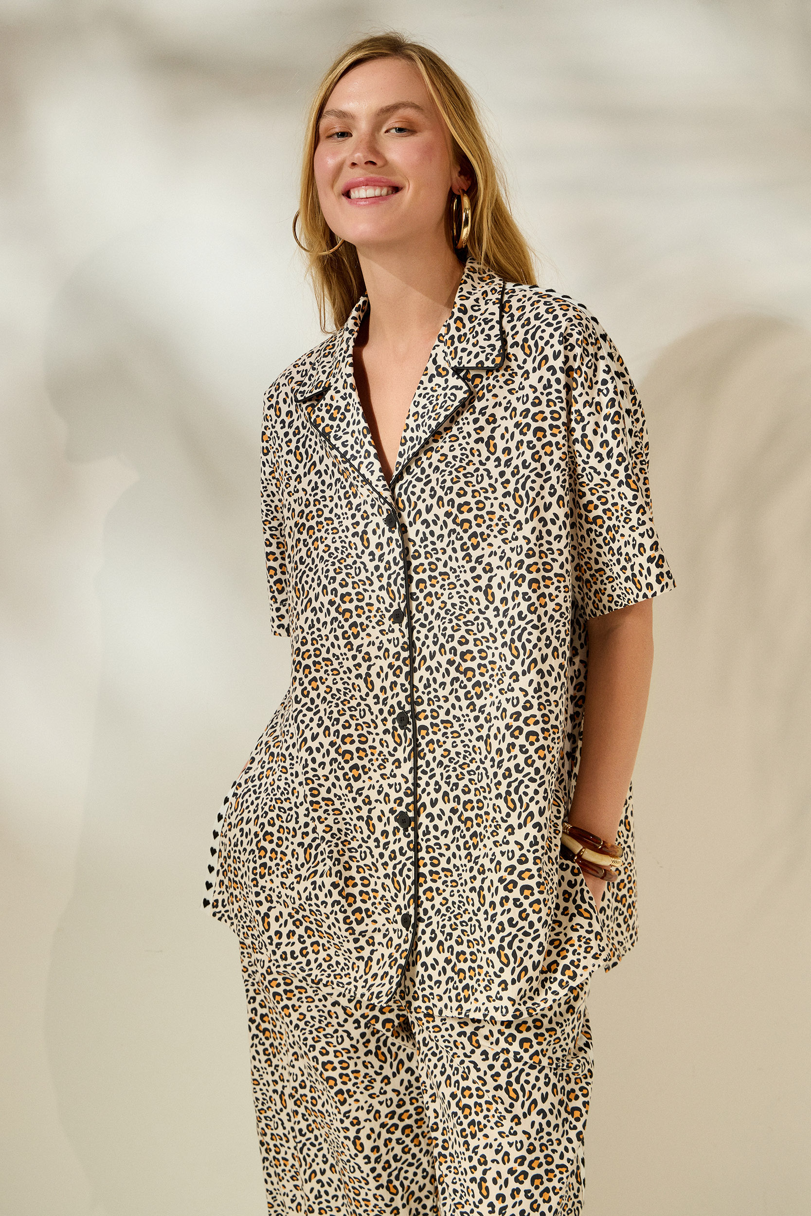 Evoto 'ZOI' ΒΑΜΒΑΚΕΡΟ ΠΟΥΚΑΜΙΣΟ (ANIMAL PRINT) - Image 1