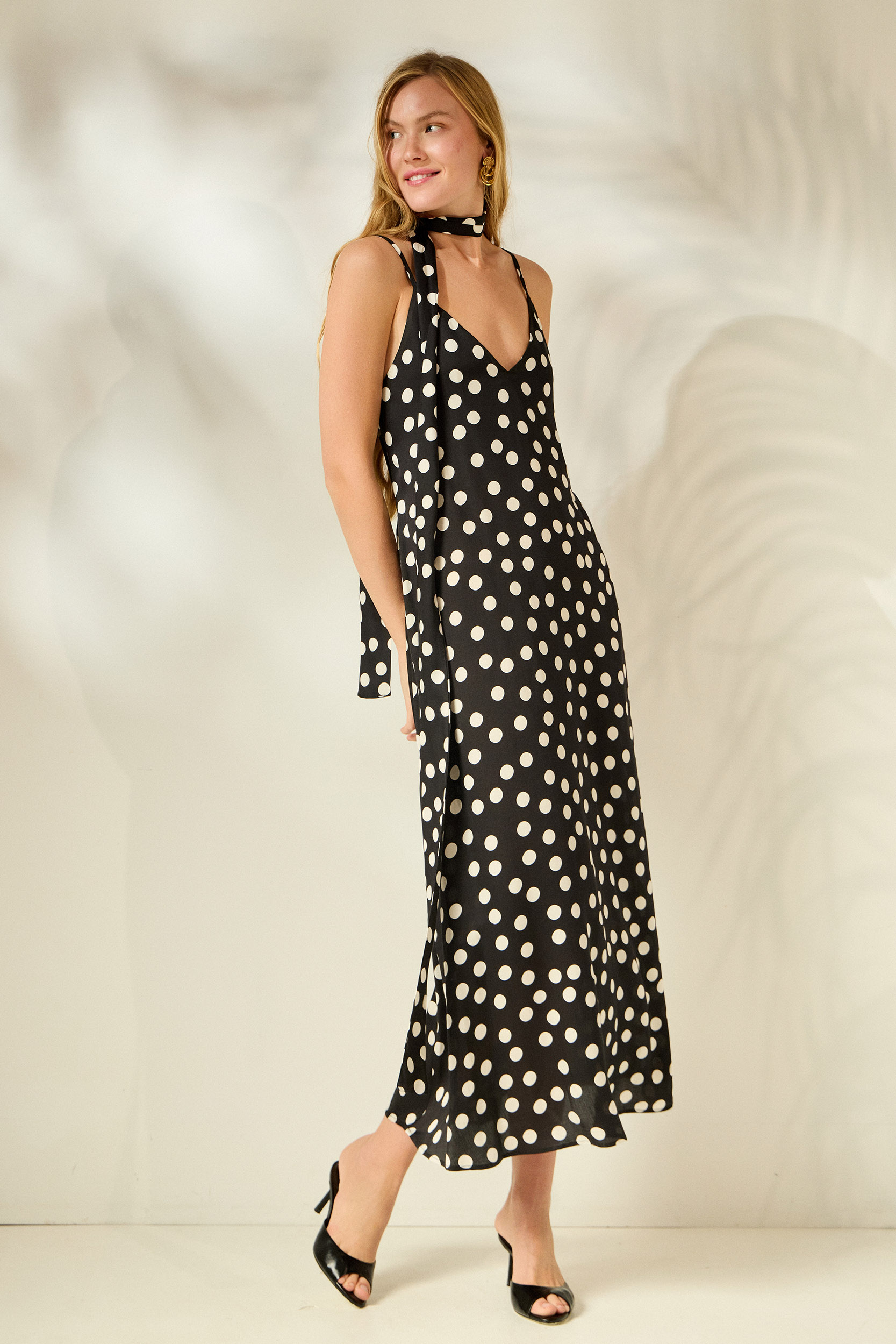 Evoto 'ELIANA' ΠΟΥΑ ΜΙΝΤΙ ΦΟΡΕΜΑ (BLACK) - Image 1