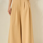 'ILIANA' CROPPED TROUSERS (BEIGE)