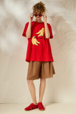 'BANANA' OVERSIZED TEES (RED) - Image 2