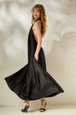 'ELEANORA' MAXI DRESS (BLACK) - Image 3