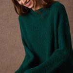 'MARITINA' OVERSIZED KNITTED BLOUSE (GREEN)