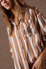 'MARCIA' OVERSIZED ΡΙΓΕ ΠΟΥΚΑΜΙΣΟ (BROWN STRIPED) - Image 3