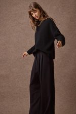 'KAIA' KNITTED T-SHIRT (BLACK) - Image 4