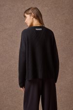 'KAIA' KNITTED T-SHIRT (BLACK) - Image 2