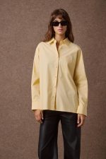 'LINDA' ΒΑΜΒΑΚΕΡΟ OVERSIZED ΠΟΥΚΑΜΙΣΟ (YELLOW) - Image 4